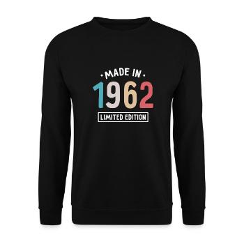Made in 1962 - Limited Edition - Geburtsjahr - Unisex Pullover - Schwarz - Vorne - Alina (178cm) & Michal (187cm)