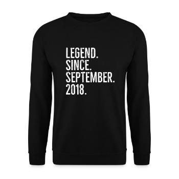 Legende seit September 2018 - Unisex Pullover - Schwarz - Vorne - Alina (178cm) & Michal (187cm)