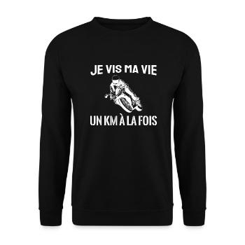 je vis ma vie un km à la fois - Sweat-shirt Unisexe - noir - Devant - Alina (178cm) & Michal (187cm)
