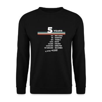 5th Birthday Vintage 5 Years Old Retro 60 Months - Unisex Sweatshirt - black - Front - Alina (178cm) & Michal (187cm)