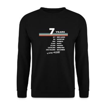 7th Birthday Vintage 7 Years Old Retro 84 Months - Unisex Sweatshirt - black - Front - Alina (178cm) & Michal (187cm)
