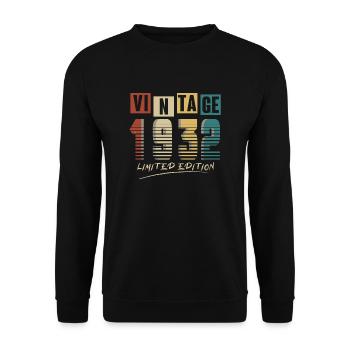 1932 Jahrgang 1932 geboren 1932 Geburtstag. Jahr 2 - Unisex Pullover - Schwarz - Vorne - Alina (178cm) & Michal (187cm)