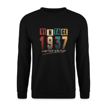 Vintage 1937: Limited Edition - 88th Anniversary. - Unisex Sweatshirt - black - Front - Alina (178cm) & Michal (187cm)