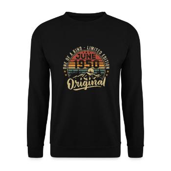 June 1950 Vintage June 1950 Birthday Gift - Unisex Sweatshirt - black - Front - Alina (178cm) & Michal (187cm)