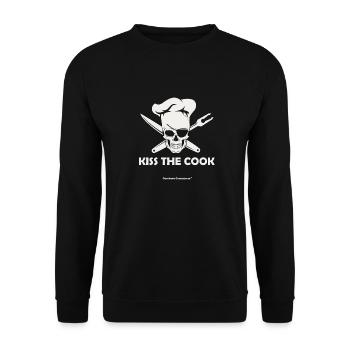 Shirt für Köche: Kiss the cook - Küss den Koch - Unisex Pullover - Schwarz - Vorne - Alina (178cm) & Michal (187cm)