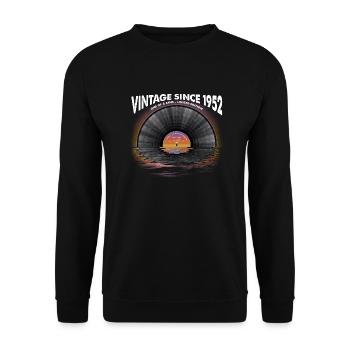 Vintage seit 1952 Retro Disco Music Vintage - Unisex Pullover - Schwarz - Vorne - Alina (178cm) & Michal (187cm)