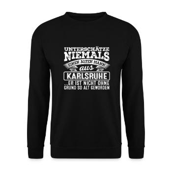 Der alte Mann aus KARLSRUHE - Unisex Pullover - Schwarz - Vorne - Alina (178cm) & Michal (187cm)