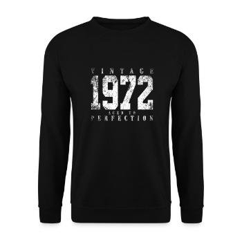 Jahrgang 1972 Retro Vintage Geburtstag - Unisex Pullover - Schwarz - Vorne - Alina (178cm) & Michal (187cm)