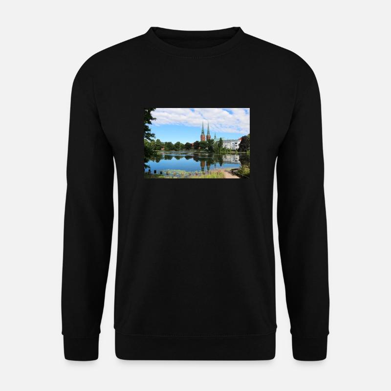 idyllischer See mit Kirche - Unisex Pullover - Schwarz