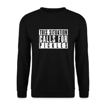 This Situation Calls For Pickles - Gurken Geschenk - Unisex Pullover - Schwarz - Vorne - Alina (178cm) & Michal (187cm)