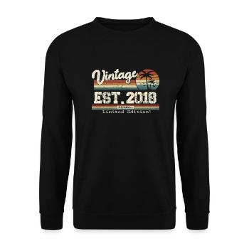 2018 Vintage Millésime anniversaire Retro cadeau - Sweat-shirt Unisexe - noir - Devant - Alina (178cm) & Michal (187cm)