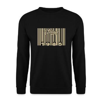 Jahrgang 1985 Barcode 1985: Jahr 2025. - Unisex Pullover - Schwarz - Vorne - Alina (178cm) & Michal (187cm)
