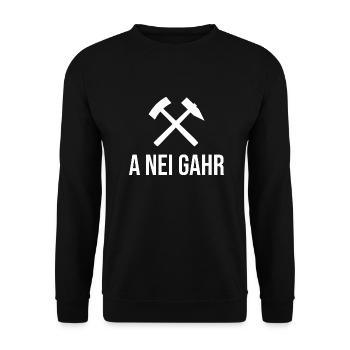 Erzgebirge a nei gahr - Unisex Pullover - Schwarz - Vorne - Alina (178cm) & Michal (187cm)