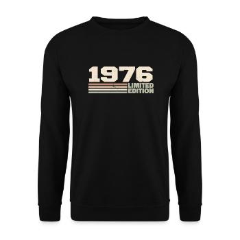 1976 Cadeau Anniversaire 1976 édition limitée 1976 - Sweat-shirt Unisexe - noir - Devant - Alina (178cm) & Michal (187cm)