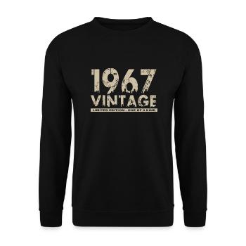 Jahrgang 1967 Bursdag - Unikat - Unisex Pullover - Schwarz - Vorne - Alina (178cm) & Michal (187cm)