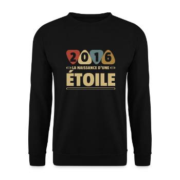 2016 date de naissance / anniversaire année 2016 - Sweat-shirt Unisexe - noir - Devant - Alina (178cm) & Michal (187cm)