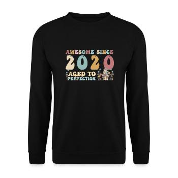 Super seit 2020 - 3. Geburtstag - 2023 Groovy - Unisex Pullover - Schwarz - Vorne - Alina (178cm) & Michal (187cm)