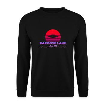 Vaporwave Papoose Lake Nevada Gebiet 51 S4 - Unisex Pullover - Schwarz - Vorne - Alina (178cm) & Michal (187cm)