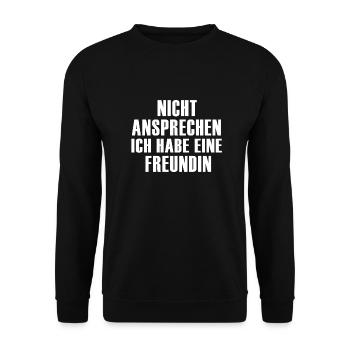 nicht ansprechen ich habe eine Freundin JGA - Unisex Pullover - Schwarz - Vorne - Alina (178cm) & Michal (187cm)