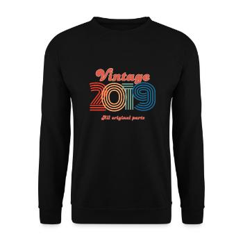 Jahrgang 2019 Ausgabe - Unisex Pullover - Schwarz - Vorne - Alina (178cm) & Michal (187cm)