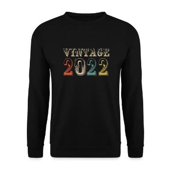 Vintage 2022 - 2 nd birthday - 2 years - Unisex Sweatshirt - black - Front - Alina (178cm) & Michal (187cm)