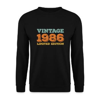 Vintage 1986 Limited Edition Classic birthday gift - Unisex Sweatshirt - black - Front - Alina (178cm) & Michal (187cm)