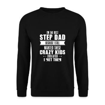 Stepdad Geschenk Stiefvater Shirt Ziehvater - Unisex Pullover - Schwarz - Vorne - Alina (178cm) & Michal (187cm)