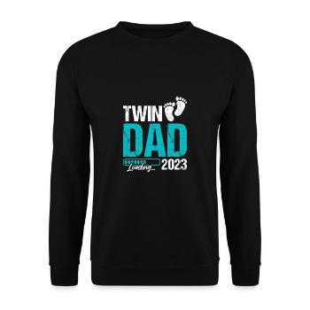 Twin Dad Loading 2023 Shirt Geschenk - Unisex Pullover - Schwarz - Vorne - Alina (178cm) & Michal (187cm)