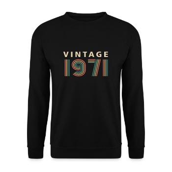 JAHRGANG 1971 - Unisex Pullover - Schwarz - Vorne - Alina (178cm) & Michal (187cm)