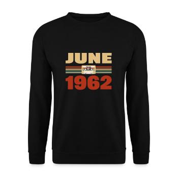 61e anniversaire Juin Année 1962 Idée cadeau - Sweat-shirt Unisexe - noir - Devant - Alina (178cm) & Michal (187cm)