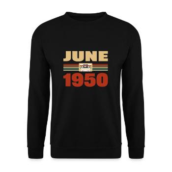 73. Geburtstag Juni Jahrgang 1950 Geschenkidee - Unisex Pullover - Schwarz - Vorne - Alina (178cm) & Michal (187cm)