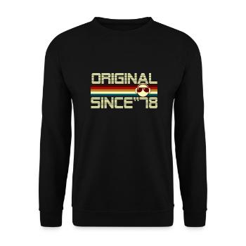Since 78 - Sweat-shirt Unisexe - noir - Devant - Alina (178cm) & Michal (187cm)