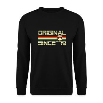Since 79 - Sweat-shirt Unisexe - noir - Devant - Alina (178cm) & Michal (187cm)
