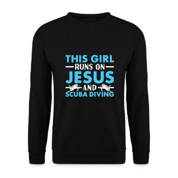 Scuba Diver Girl Runs On Jesus And Scuba Diving - Unisex Pullover - Schwarz - Vorne - Alina (178cm) & Michal (187cm)