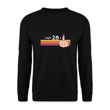 Ich bin 28 + 1 Mittelfinger-Shirt Ich bin 28 plus, - Unisex Pullover - Schwarz - Vorne - Alina (178cm) & Michal (187cm)