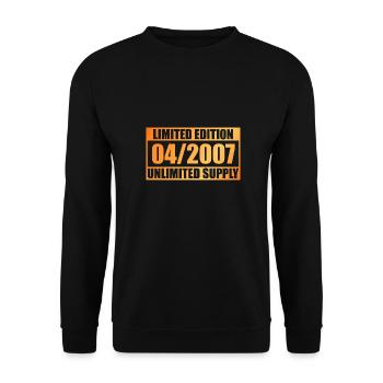 18th Birthday Limited Edition - ꝏ Supply 04/2007 - Unisex Sweatshirt - black - Front - Alina (178cm) & Michal (187cm)