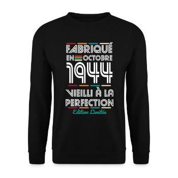 80 Year Anniversary - Made in October 1944 - Unisex Sweatshirt - black - Front - Alina (178cm) & Michal (187cm)