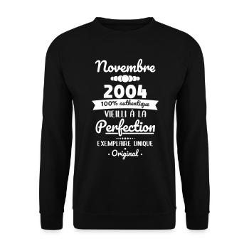 20th Anniversary - November 2004 Original - Unisex Sweatshirt - black - Front - Alina (178cm) & Michal (187cm)