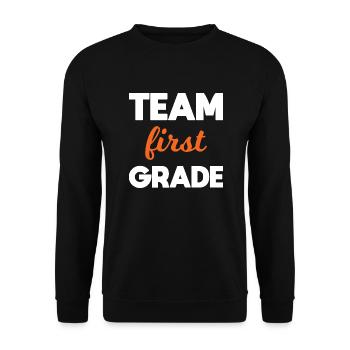 Team 1. Klasse endlich in der 1. Klasse Schule - Unisex Pullover - Schwarz - Vorne - Alina (178cm) & Michal (187cm)