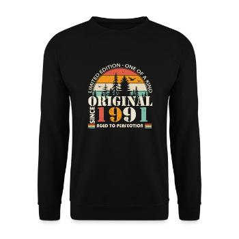 1991: Vintage Legend for the 33rd Anniversary - Unisex Sweatshirt - black - Front - Alina (178cm) & Michal (187cm)