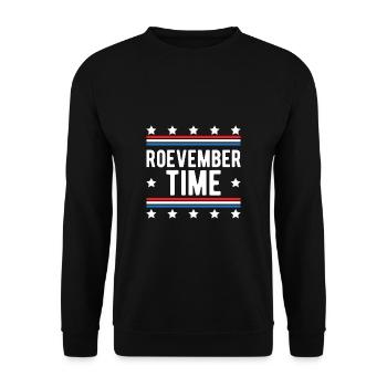 Roevember Time Shirt Gift - Unisex Sweatshirt - black - Front - Alina (178cm) & Michal (187cm)