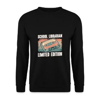 School Librarian Limited Edition Shirt Gift - Unisex Sweatshirt - black - Front - Alina (178cm) & Michal (187cm)