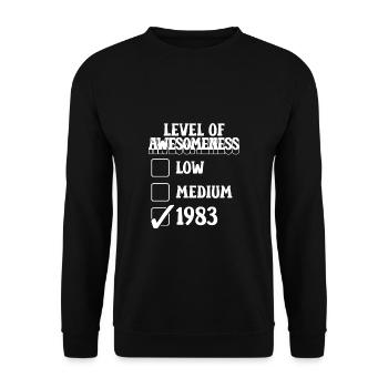 Level Of Awesomeness 1983 Shirt - Unisex Pullover - Schwarz - Vorne - Alina (178cm) & Michal (187cm)