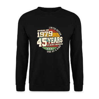 1979 Vintage Retro Classic 45 Years - Unisex Sweatshirt - black - Front - Alina (178cm) & Michal (187cm)