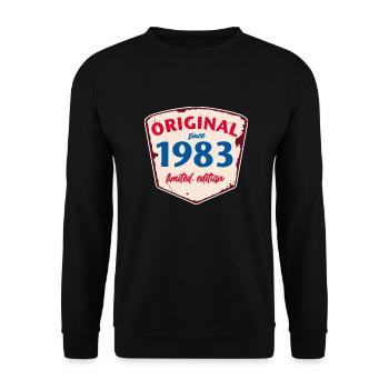 1983 Blechschild - limeted edition - Vintage - Unisex Pullover - Schwarz - Vorne - Alina (178cm) & Michal (187cm)