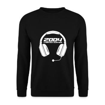 Videospiele Gamer 18. Geburtstag Geschenk - Unisex Pullover - Schwarz - Vorne - Alina (178cm) & Michal (187cm)