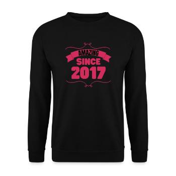 Cadeau 6ème anniversaire Incroyable depuis 2017 - Sweat-shirt Unisexe - noir - Devant - Alina (178cm) & Michal (187cm)