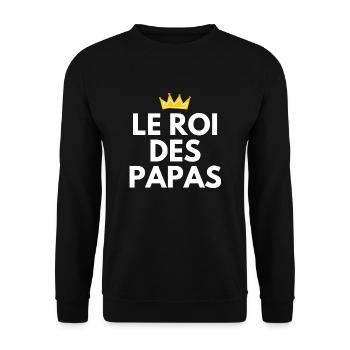 Der König der Väter - Papa Geschenkidee - Unisex Pullover - Schwarz - Vorne - Alina (178cm) & Michal (187cm)