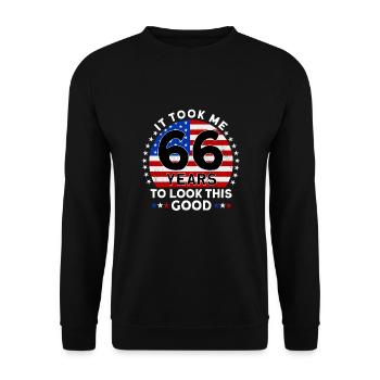 Il m’a fallu 66 ans pour être aussi beau - Sweat-shirt Unisexe - noir - Devant - Alina (178cm) & Michal (187cm)