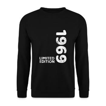 Birthday 1969 Limited Edition Vintage 1969 - Unisex Sweatshirt - black - Front - Alina (178cm) & Michal (187cm)